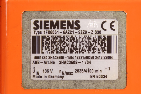 3HAC0694-2/2 ABB IRB6400R/2.5-150 POIGNET DU ROBOT