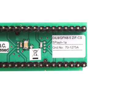 DIL8/QFN8-5 ZIF-CS ELNEC