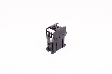 DIL0M-G MOELLER IE=ITH=35A UIMP=8000V COIL 24VDC