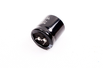 CONDENSATEUR B43991-S0157-M1 S+M 150UF, 385VDC