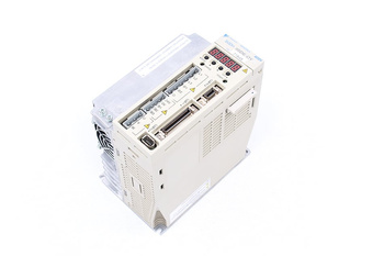 SGDH-05DE-OY YASKAWA SERVOPACK