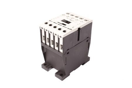 DILM9-10 EATON 24VDC CONTACTEUR