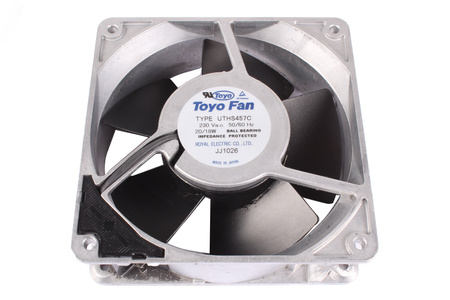 UTHS457C TOYO 120X120X38MM 230V VENTILATEUR