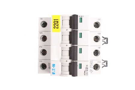 CLS6-C32/3N-DP EATON 270491 DISJONCTEUR A MAXIMUM DE COURANT