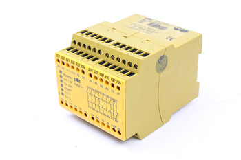 PNOZ11 PILZ 774080 RELAIS DE SÉCURITÉ