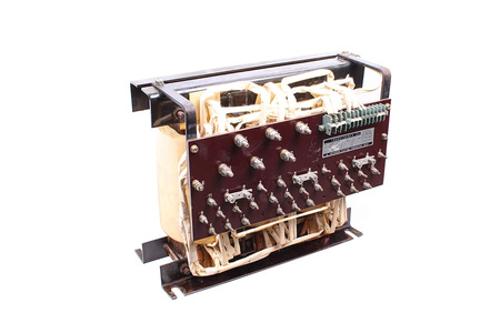 TB740-037K MITSUBISHI ELECTRIC 480/460/440/415/380/240/230/208V, 210/121/100V TRANSFORMATEUR