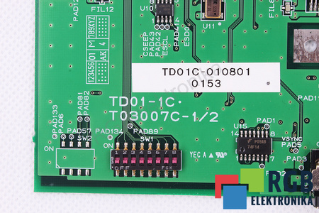 TD01-1C PRO-FACE TD01C-010801 T03007C-1/2 POUR FP2600-