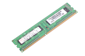 HMT112U6AFP8C-G7 HYNIX PC3-8500U-7-10-A0