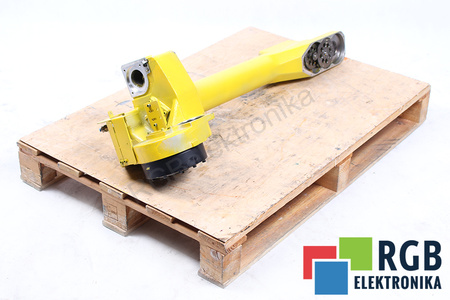 M-16 FANUC POIGNET DU ROBOT