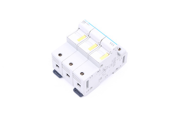 LR603 HAGER SECTIONNEUR