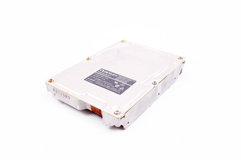 PI12A011 QUANTUM HARD DISK PRO DRIVE ELS REV 06-E 127AT 3.5"