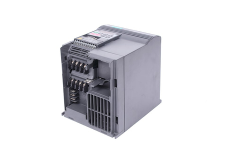 6SE9215-8DB40 SIEMENS MICROMASTER