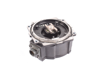 R88M-K3K030F-S2 OMRON CODEUR
