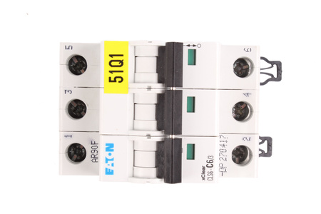 CLS6-C6/3-DP EATON 270417 DISJONCTEUR A MAXIMUM DE COURANT