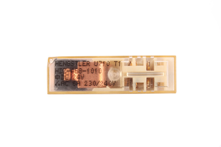 HDZ-468-1010 HENGSTLER 240V, 6A RELAIS