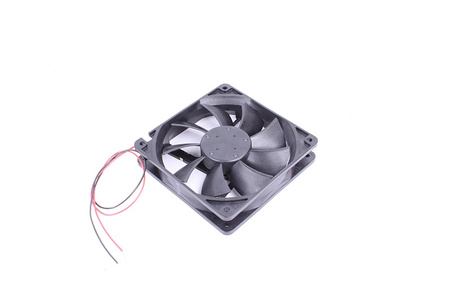 4710KL-04W-B50 NMB TECHNOLOGIES 119X119X25MM, 12V, 0.72A VENTILATEUR
