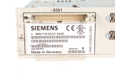 6SN1118-0DJ21-0AA2 SIEMENS SIMODRIVE 611