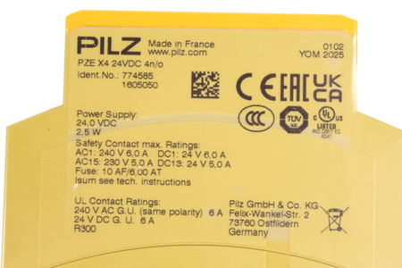 PZE X4 24VDC 4N/O PILZ 774585 IO-LINK SAFETY