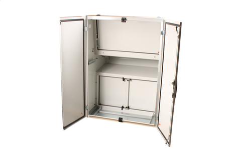 NSYSDF108 SCHNEIDER ELECTRIC SPECIAL SD PUPITRE DE COMMANDE AVEC CONSOLE