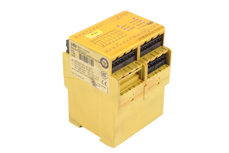 PNOZ X11P PILZ 777086 RELAIS DE SÉCURITÉ