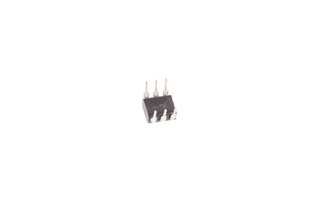 PC900V SHARP OPTOCOUPLEUR