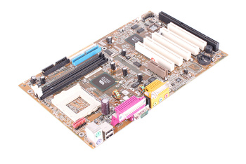 MS-6309 MSI VER.2 CARTE MERE POUR PIÈCES