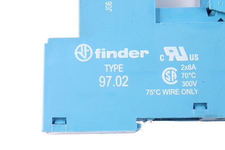 97.02 FINDER 300V SOCLE ENFICHABLE POUR RELAIS