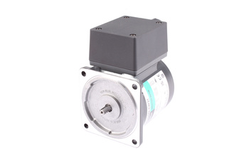 4IK25GN-CW2TE ORIENTAL MOTOR 4IK25GN-CW2T + CH15BFAUL
