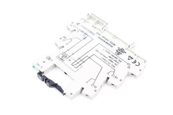 8533640000 WEIDMULLER 24V, 6A RELAIS