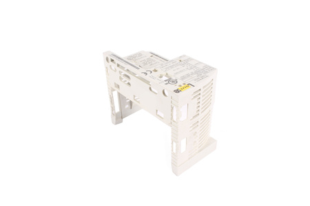 E82EV371_2B LENZE INVERTER 8200 VECTOR BOÎTIER