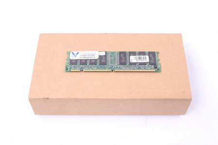 PC10016X64CL3 VIKING PC10O-322-620 SDRAM