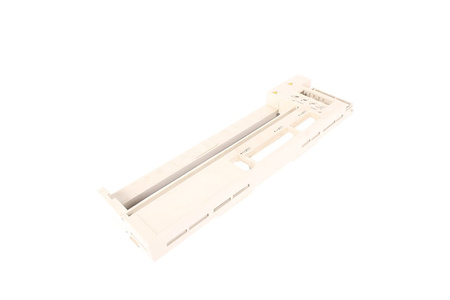 DF9100847 YASKAWA PIECE DU BOÎTIER