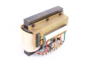 PRI 452-480V 426-451V 401-425V 377-400V 353-376V PRI: 452-480 426-451 501-425 377-400 353-376V, SEC: 115 230V TRANSFORMATEUR