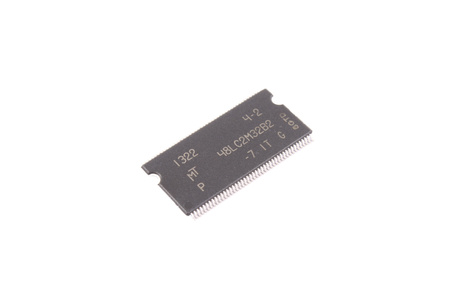 MT48LC2M32B2P-6A IT:J MICRON