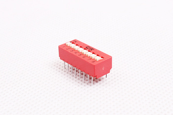 CONNECTEUR 8DIP SWITCH C&K