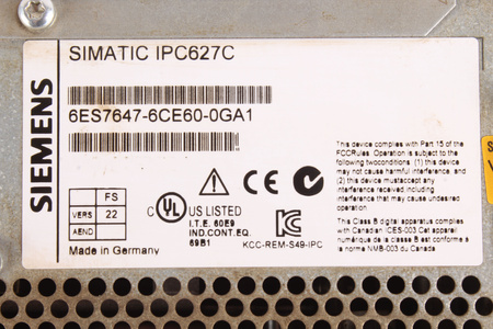 6ES7647-6CE60-0GA1 SIEMENS SIMATIC BOX PC IPC627C