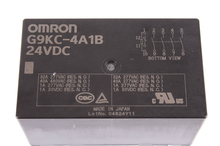 G9KC-4A1B OMRON 24V RELAIS