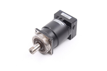 SP075-MF2-28-021-000 ALPHA GETRIEBEBAU I=28 RÉDUCTEUR