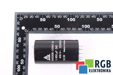 CONDENSATEUR B43306-U0957-M1 S+M 25/085/56 950UF, 400VDC