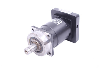GTS060-M02-050D03 ALPHA GETRIEBEBAU RÉDUCTEUR