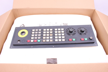 6FC5203-0AD10-0AA0 SIEMENS SINUMERIK FM NC/810D/810DE/840D/840DE VERSION K CLAVIER