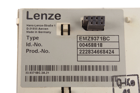 EMZ9371BC LENZE ID.-NO.00458818 PANNEAU DE CONTRÔLE ET DE COMMANDE