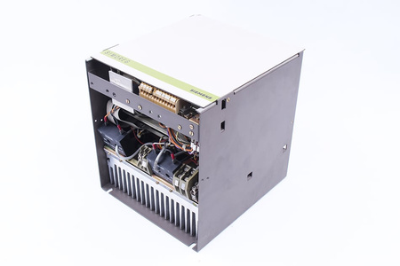 6RA2125-6DV66-0 SIEMENS D400/65 400V 65A SIMOREG K