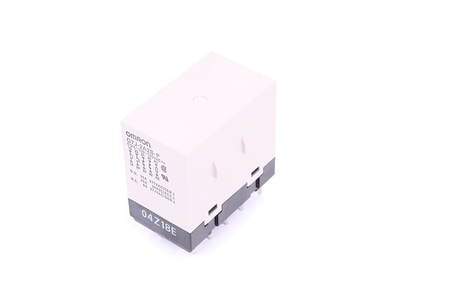 G7J-2A2B-P OMRON 100-120VAC RELAIS