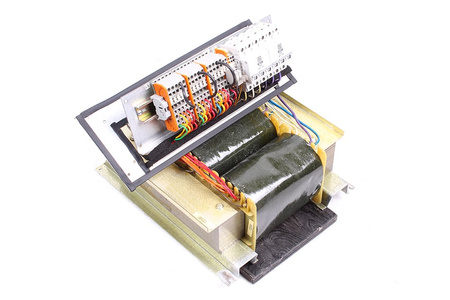 3HAC0752-1 ABB 400/440/475/500V, 262/55/115/2230V
