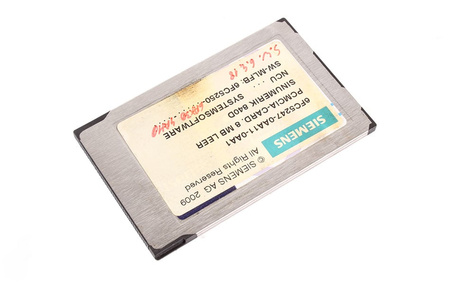 6FC5247-0AA11-0AA1 SIEMENS SINUMERIK 802D/810D/DE/840D/DE PCMCIA-CAR 8MB LEER