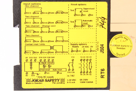 RT624VDC JOKAB SAFETY RELAIS DE SÉCURITÉ