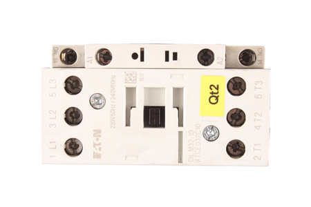 DILM32-10 EATON 24-27VDC 600V, 40A CONTACTS PRINCIPAUX