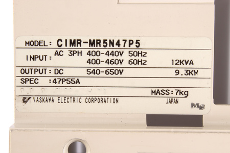 CVST21023 YASKAWA CIMR-MR5N47P5 BOÎTIER