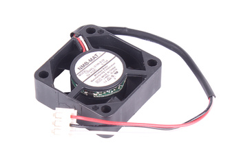 1204KL-01W-B39 MINEBEA 5V 30X30X10MM VENTILATEUR